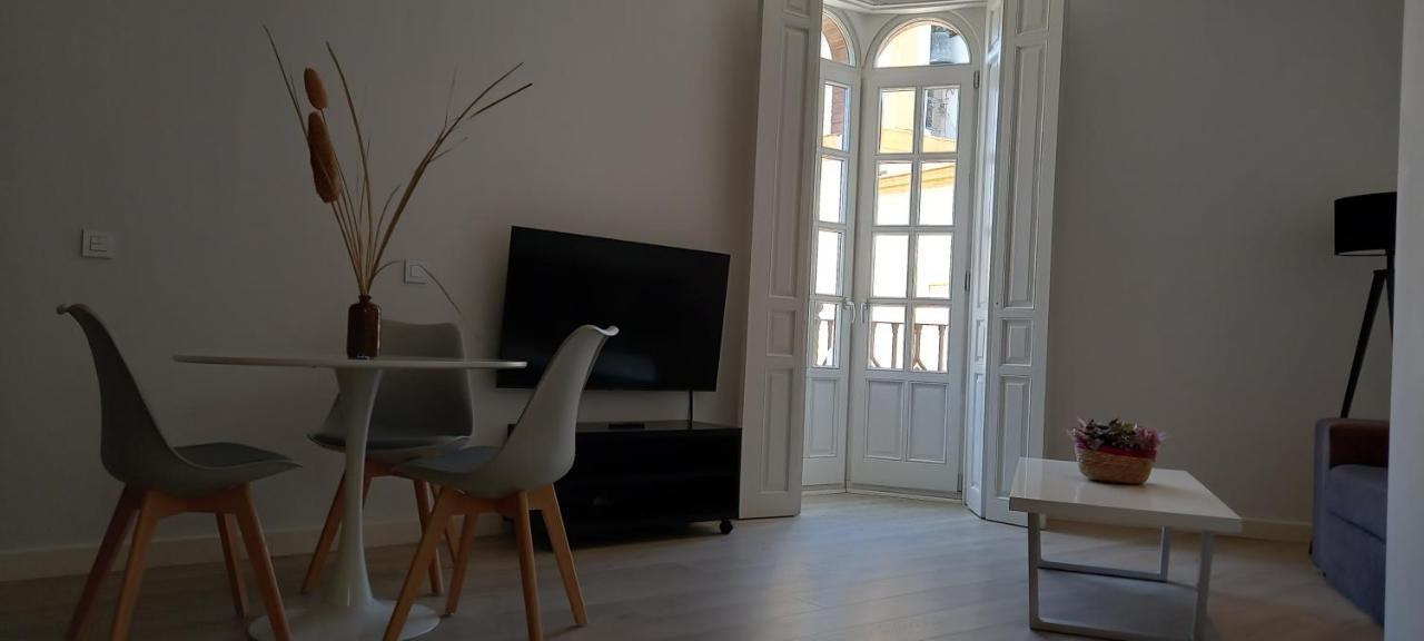 Casa Palacio La Casa Blanca Suites Siviglia Esterno foto