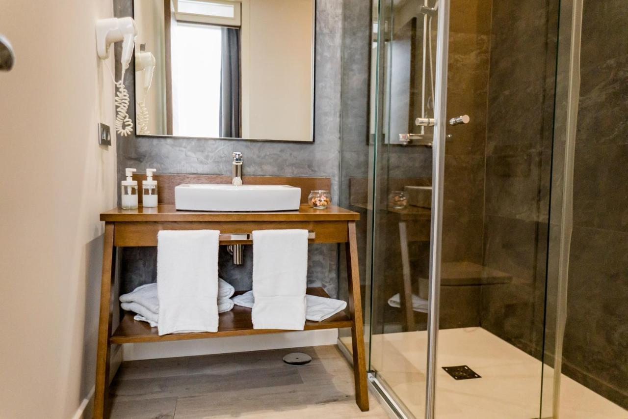 Casa Palacio La Casa Blanca Suites Siviglia Esterno foto